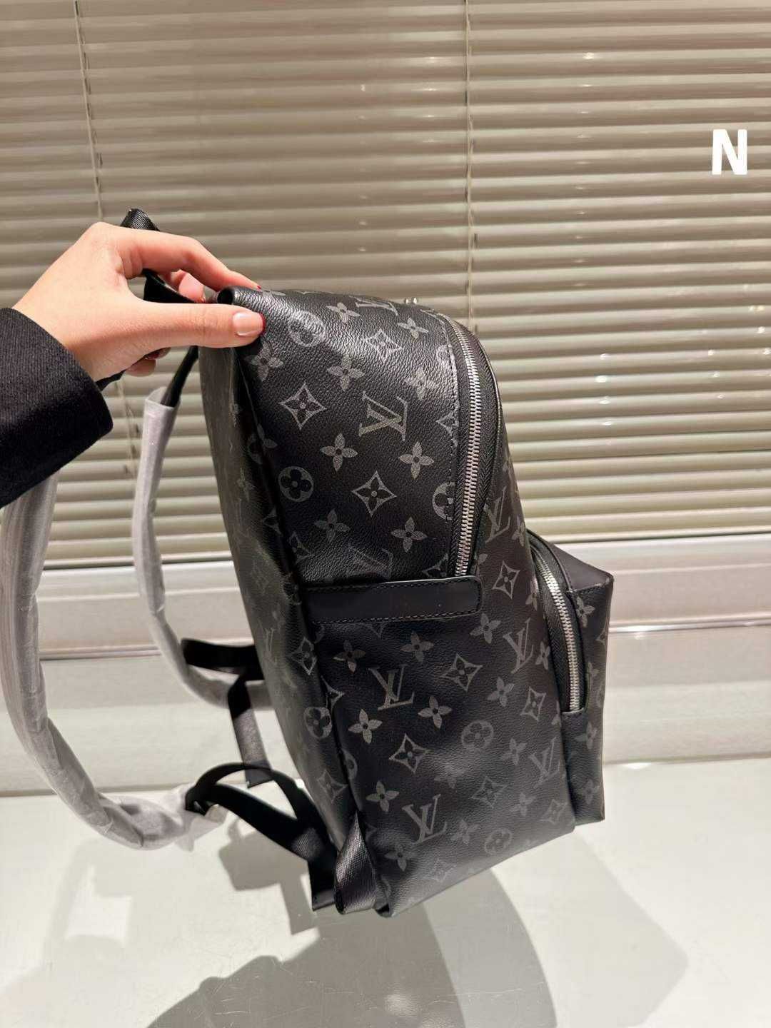 Torebka Plecak Louis Vuitton od reki 80-35