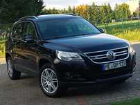 Volkswagen Tiguan 2.0Tdi*4×4*Pano*D•Navi*2×Parktr*R•Line