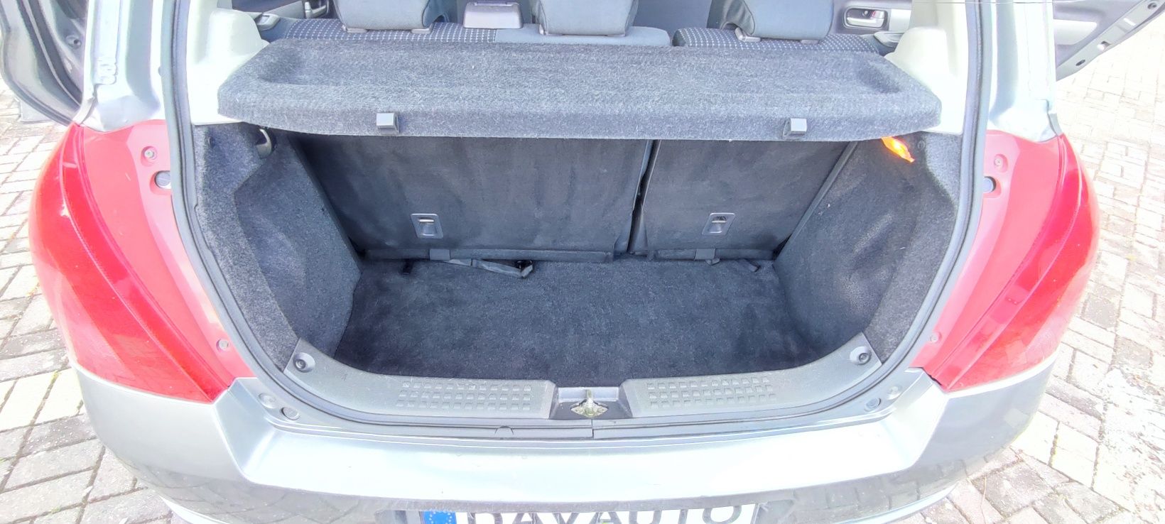 Suzuki Swift 1.3 Gls Nav troco