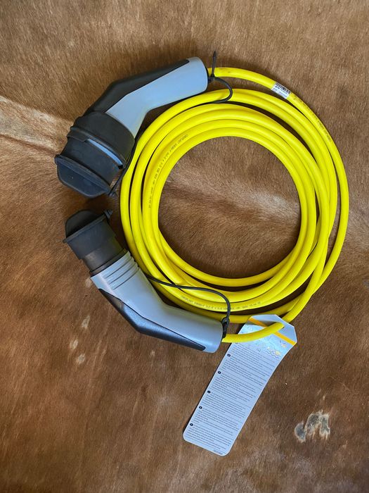 Przewód do aut elektrycznych i hybrydowych VW