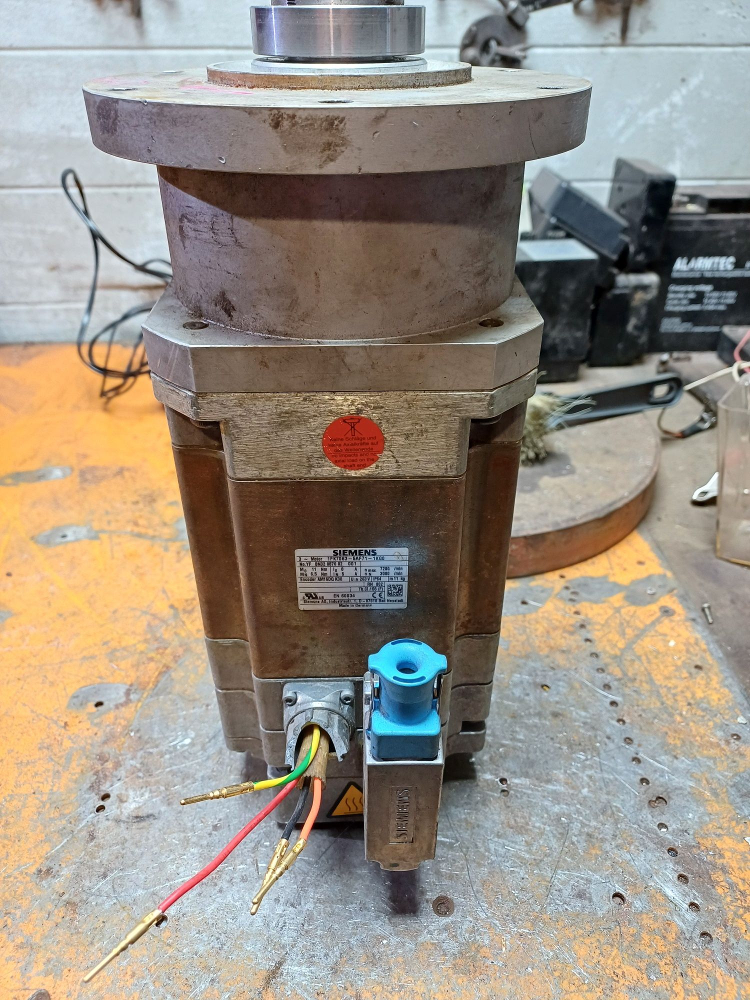 Silnik elektryczny  serwo motor