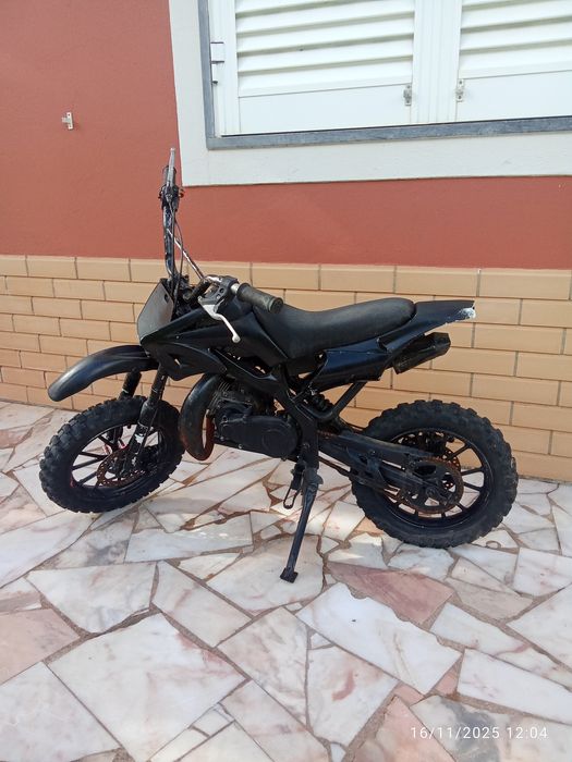 Mota de criança cross