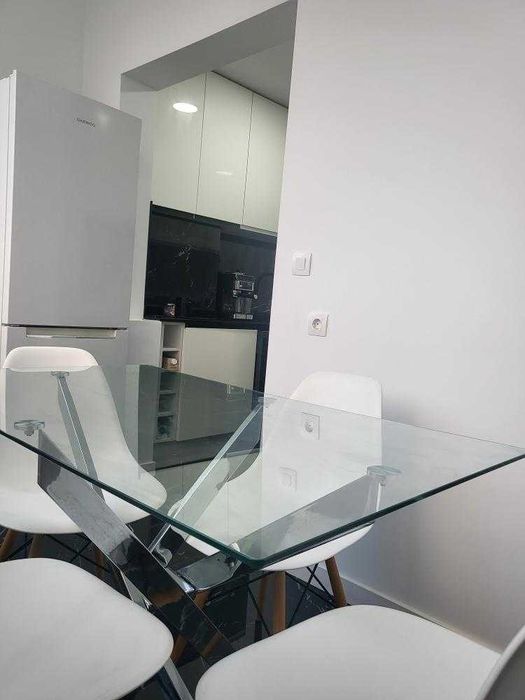 Arrenda-se quarto mobilado no Lumiar