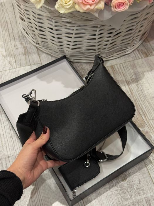 Сумка в стилі відомого бренду prada