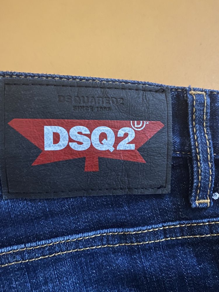 Джинсы Dsquared2 оригинал