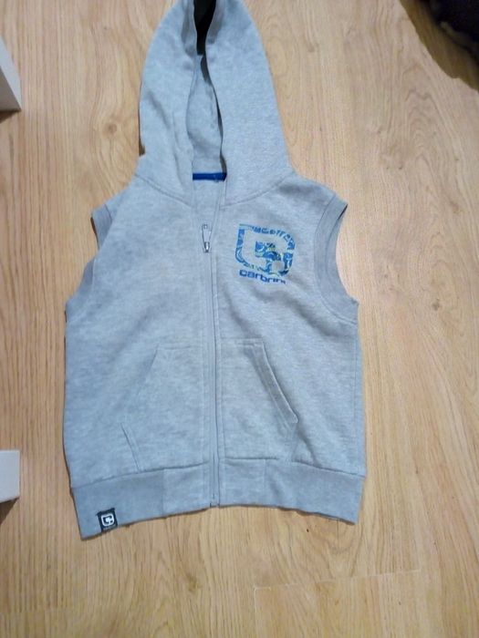 Bezrękawnik dla chłopca na 134 cm