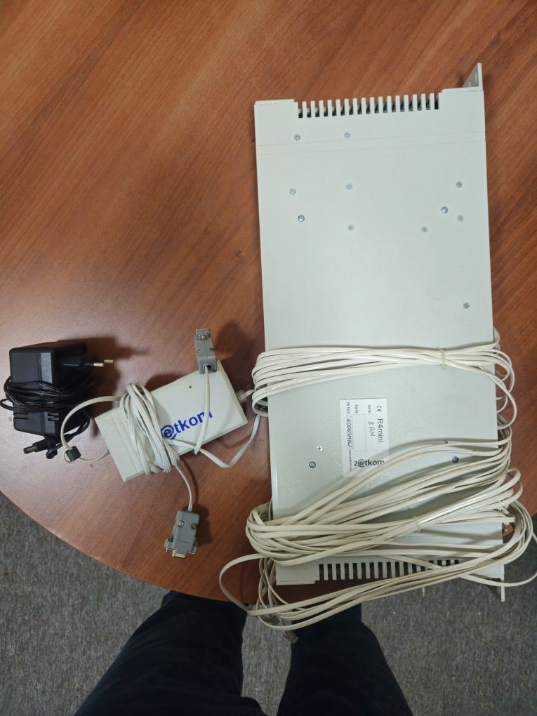 Nagrywarka rozmów Zetkom R 4 mini, 8 linii analogowa, używana