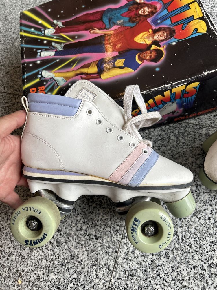 Patins 35 e meio Vintage anos 80 menina