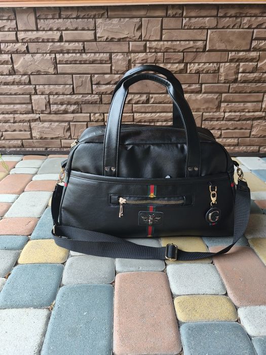 Сумка  женская спортивная дорожная