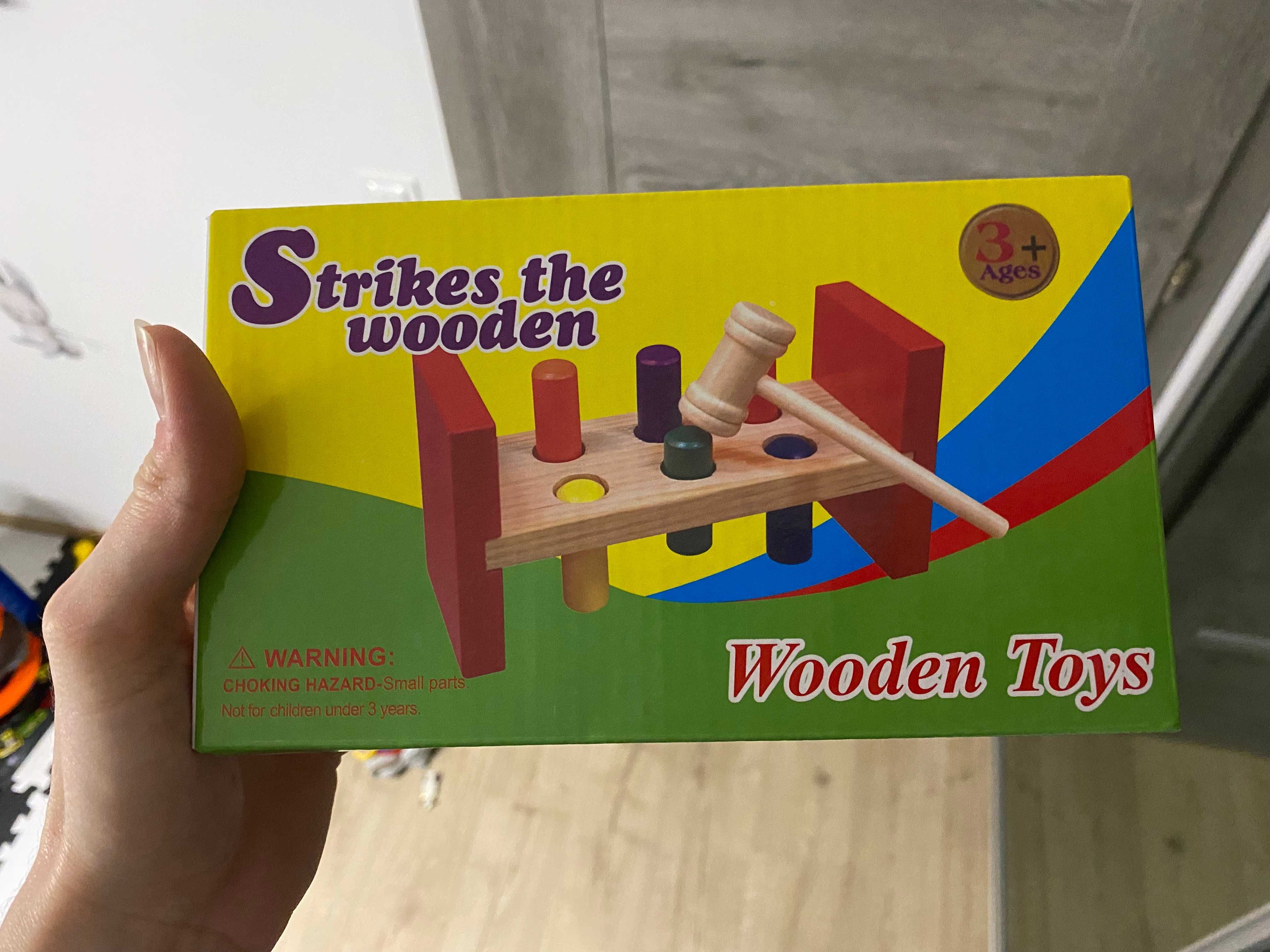 Zabawka drewniana stolik WBIJANIE + MŁOTEK