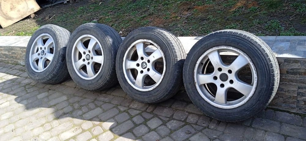 Комплект колес на Renault trafic,Opel vivaro