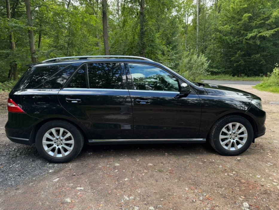Mercedes-Benz ML      2015