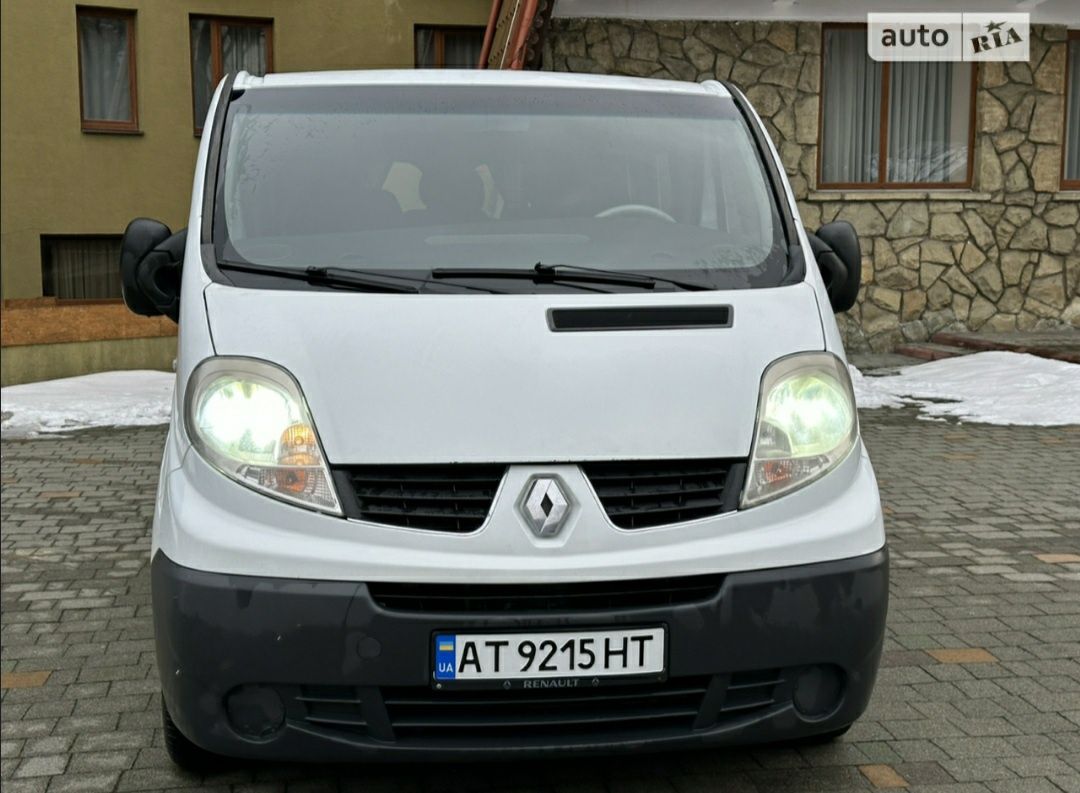 Renault trafic 2010 2.0