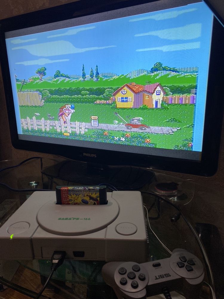Игровая консоль из 90-х Sega 16bit
