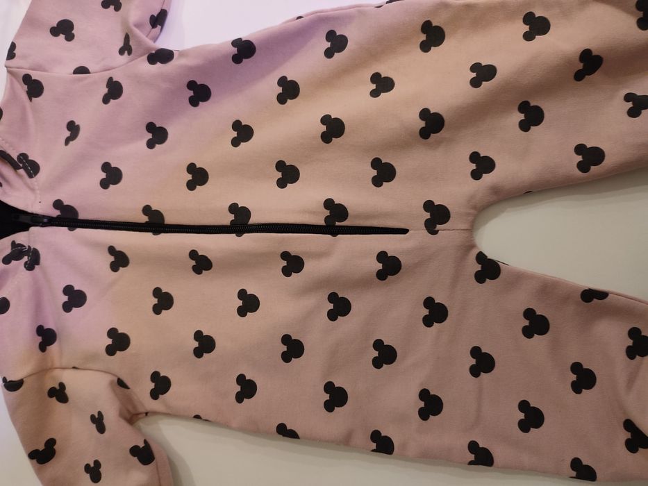 Dresowy kombinezon Miki - rozmiar 68