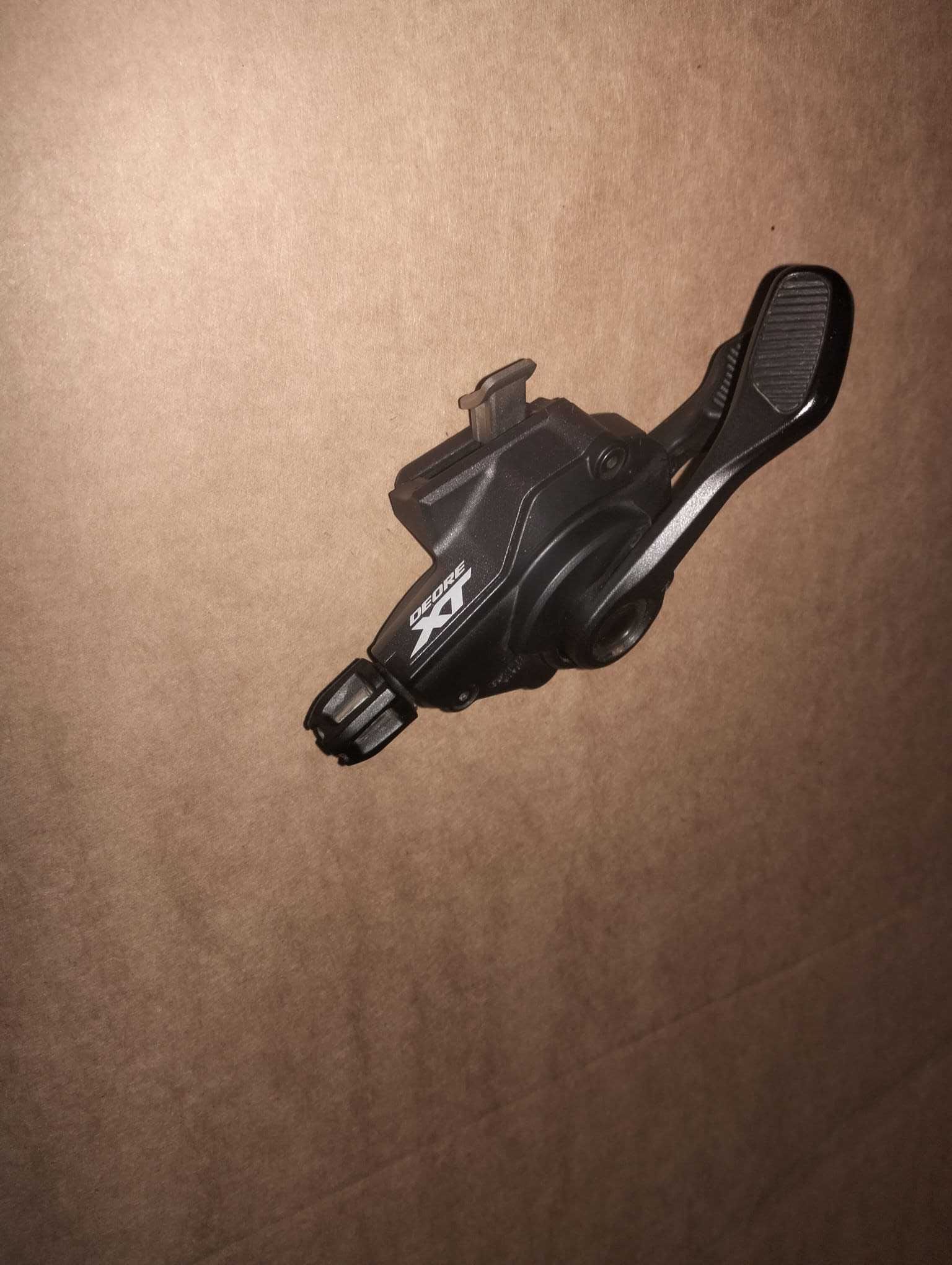 Shifter SHIMANO Deore XT  SL-M8100 12 velocidades I-SPEC