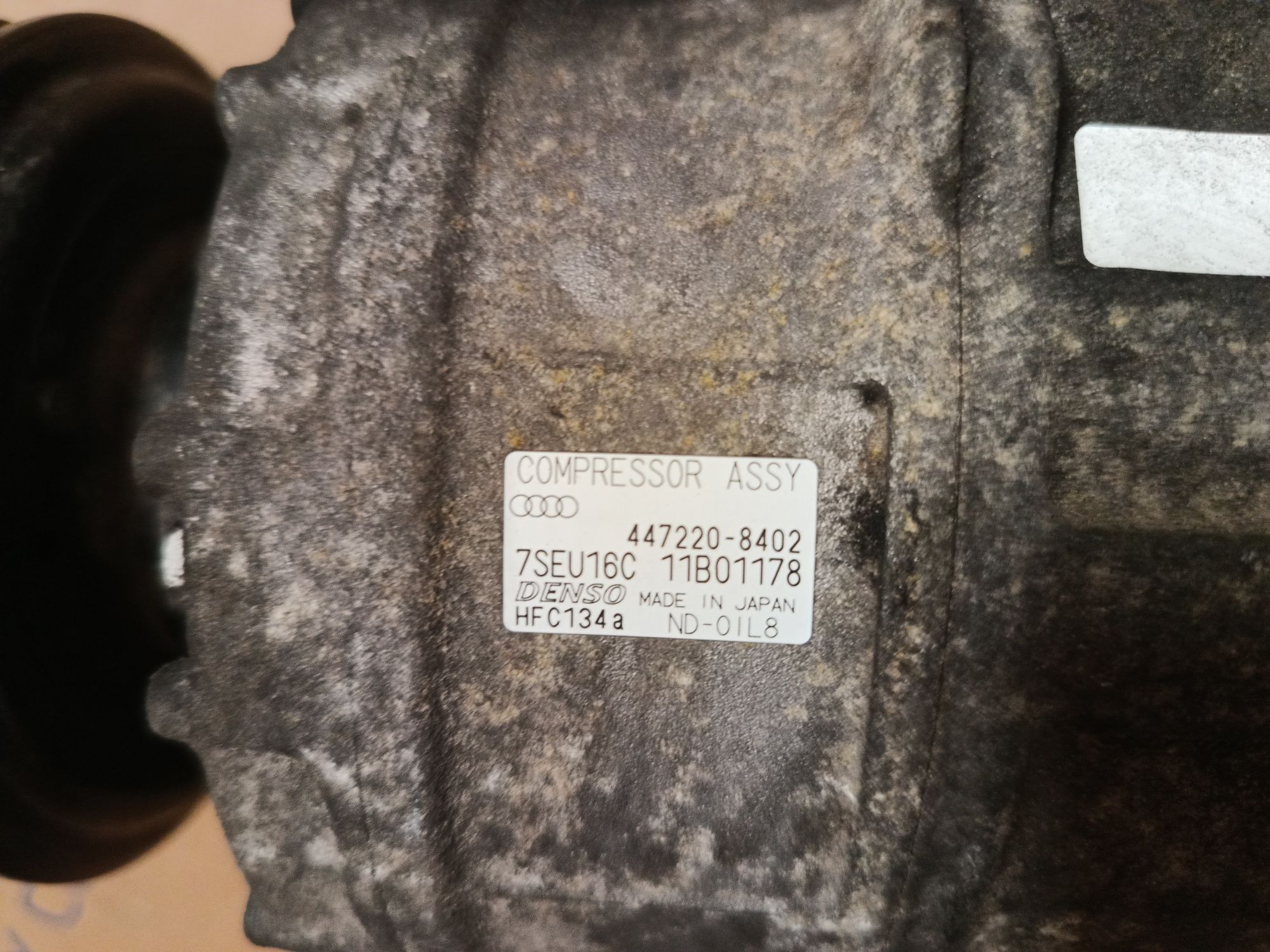 Kompresor sprężarka klimatyzacji Audi A4 B6 1.9 TDI AVF AWX 7SEU16C