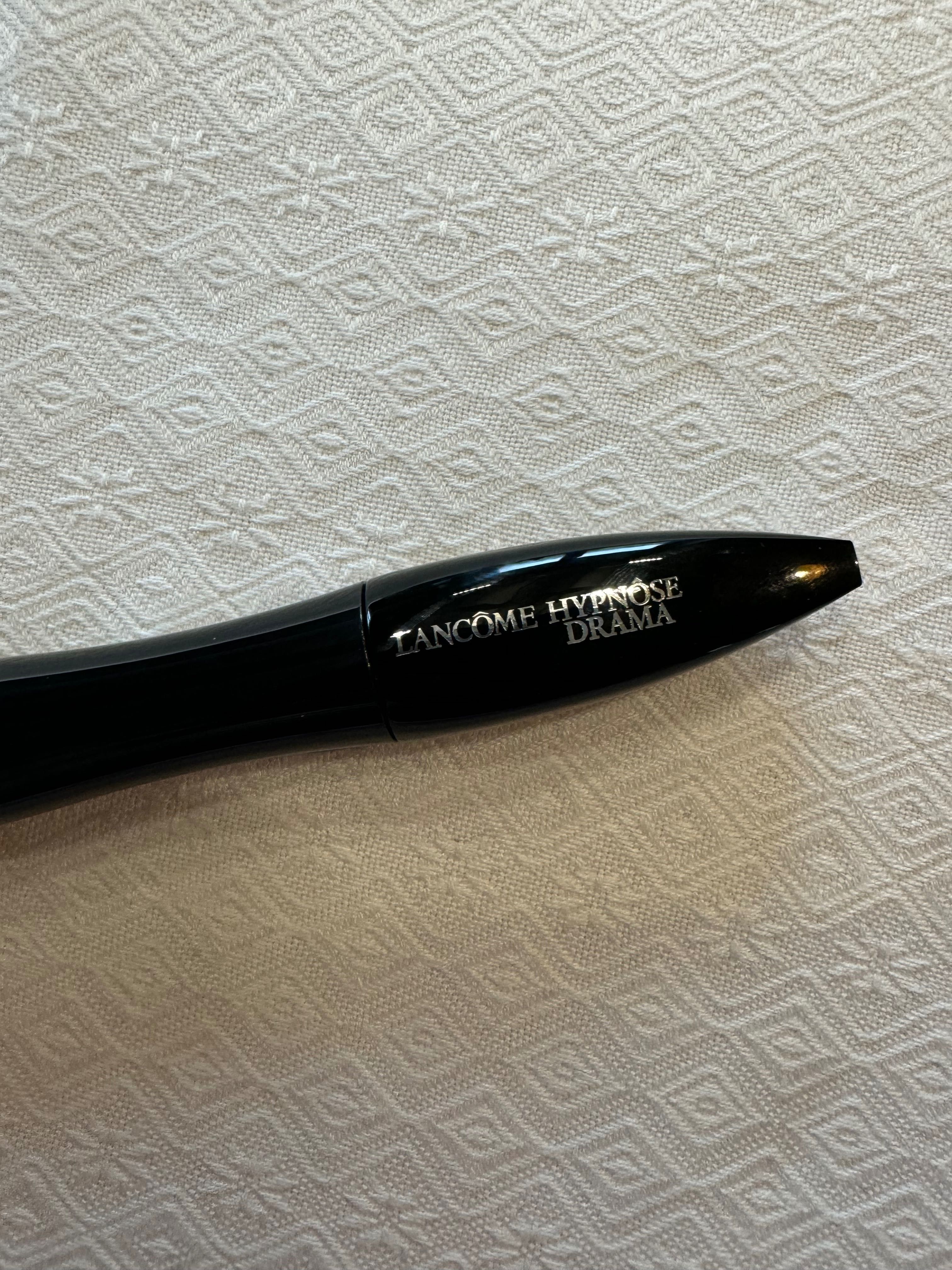 Lancome Hypnose Drama Mascara
Тушь для ресниц, сенсационный объем