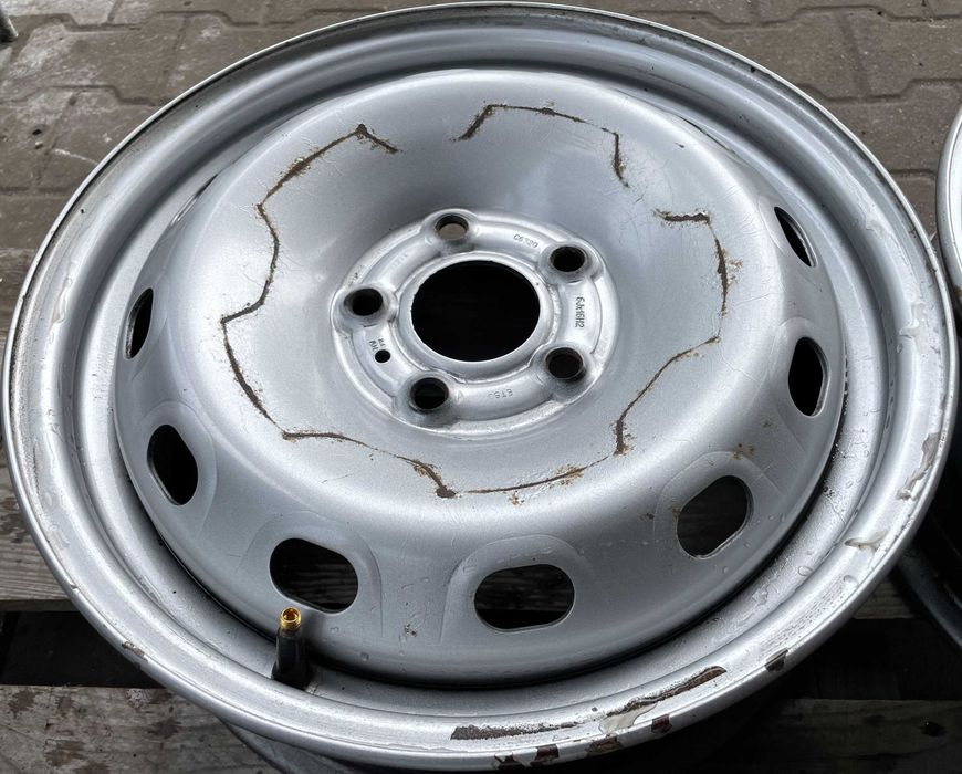 Felgi Stal 16" Renault Trafic/ Opel Vivaro/ Nissan NV300/ FIAT TALENTO
