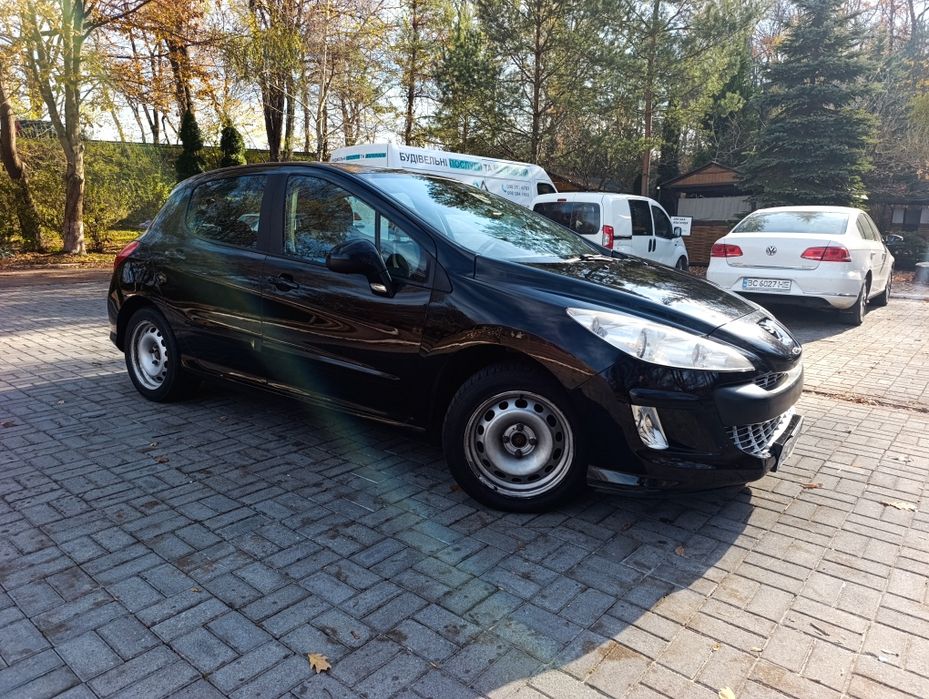 Peugeot 308 (2008) 1,6 бензин атмосфера