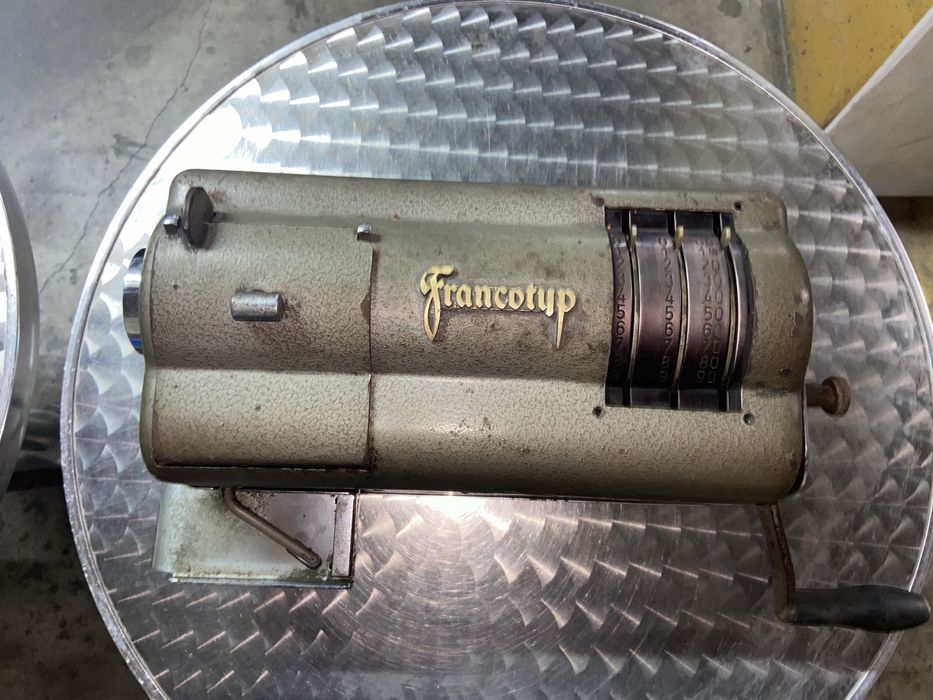 Máquina de escrever Francotyp 1970