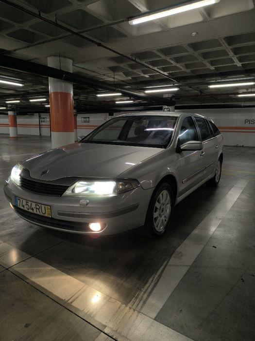 Renault Laguna 1.6 Gasolina 2001 — Impecável!