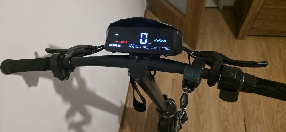 Hulajnoga kukirin g2