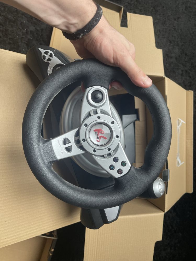 NanoRS RS600 – kierownica sportowa z pedałami (PS3/PS2/PC)