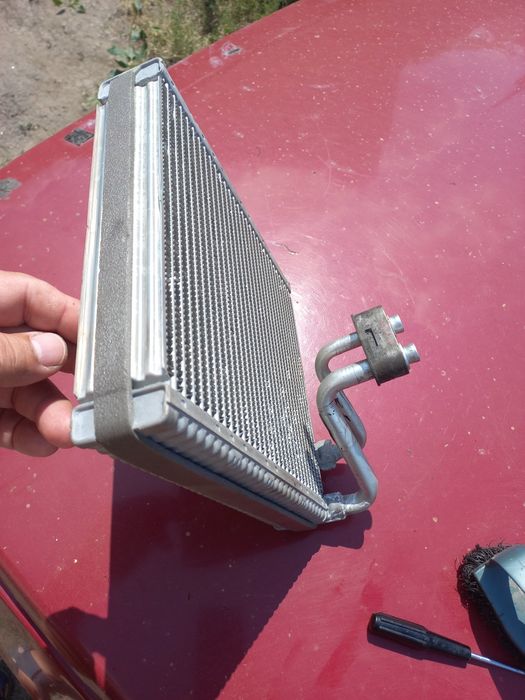 Випарник ( іспаритель) кондиціонера хундай  іонік, кона