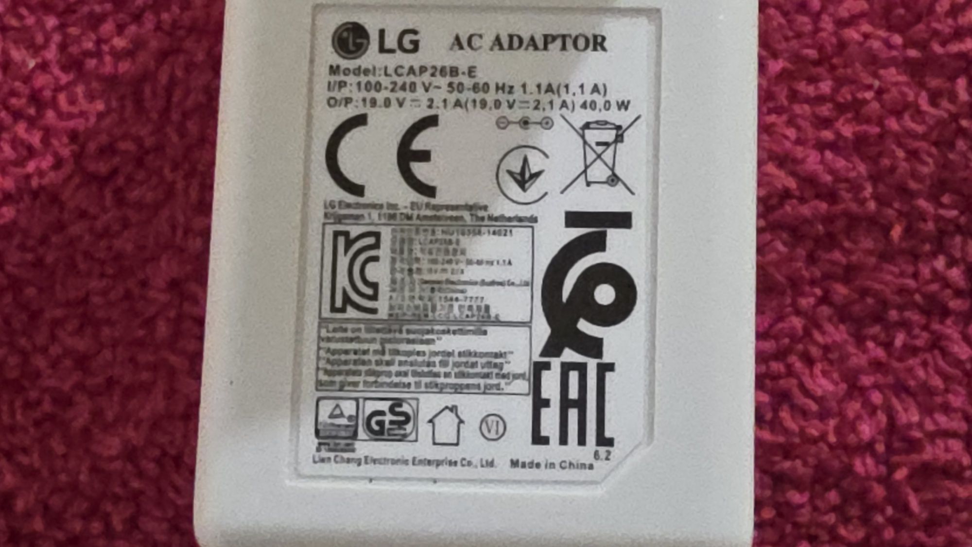 Zasilacz LG 19V 2.1A LCAP26B-E 40W