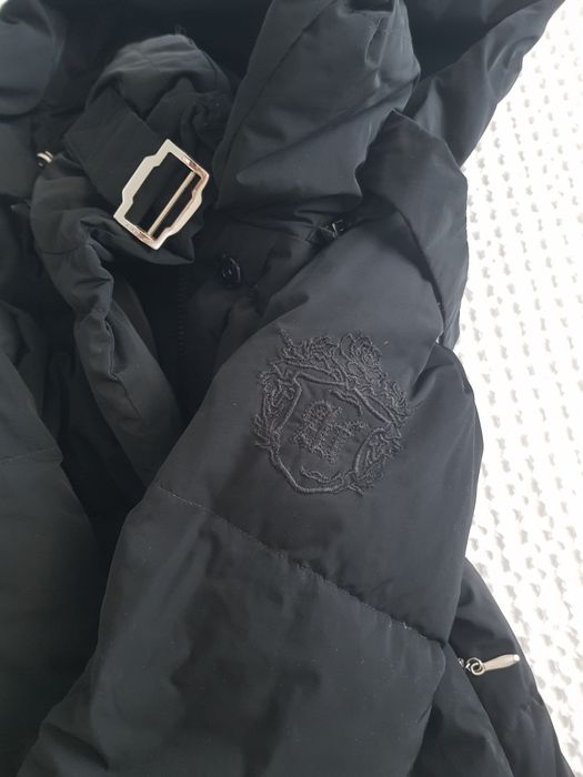 Пуховик розміром S-M