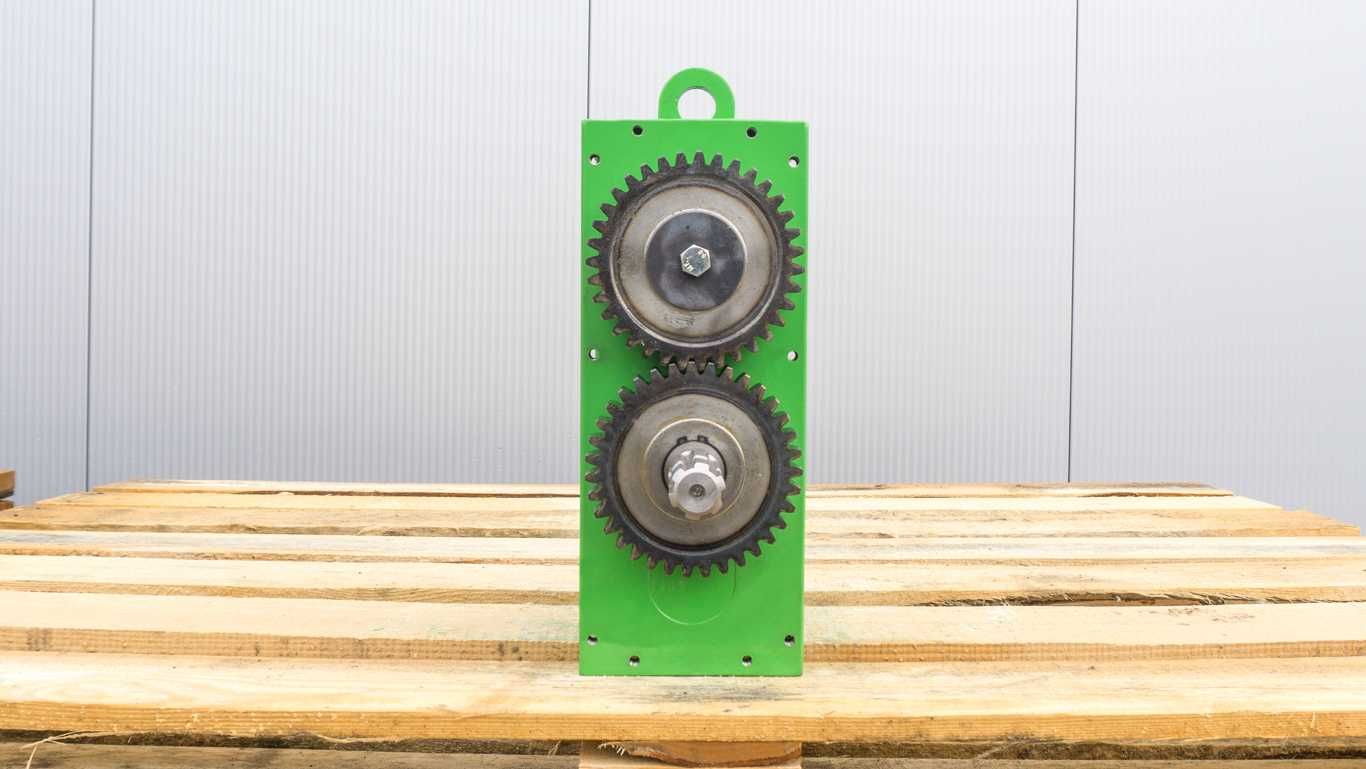 MECHANIZM XM-70 6NOZY rębak do ciecia gałęzi == ZESPÓŁ tnący RĘBAKA===