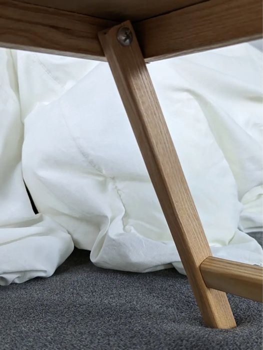 Столик для сніданку в ліжко роскладний з натурального дерева