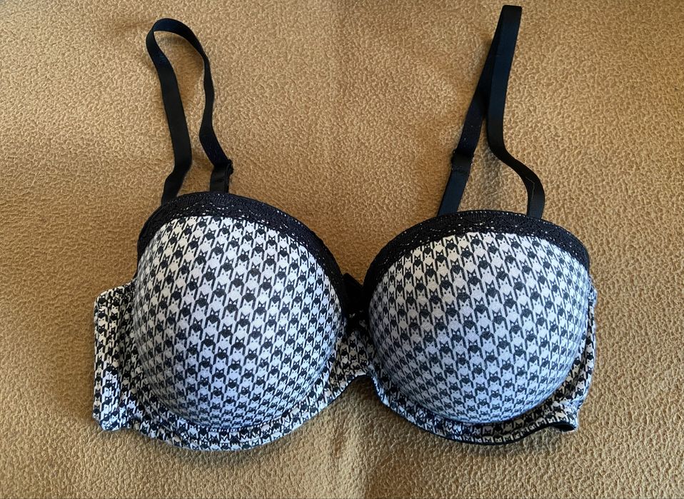 Stanik push up Reserved