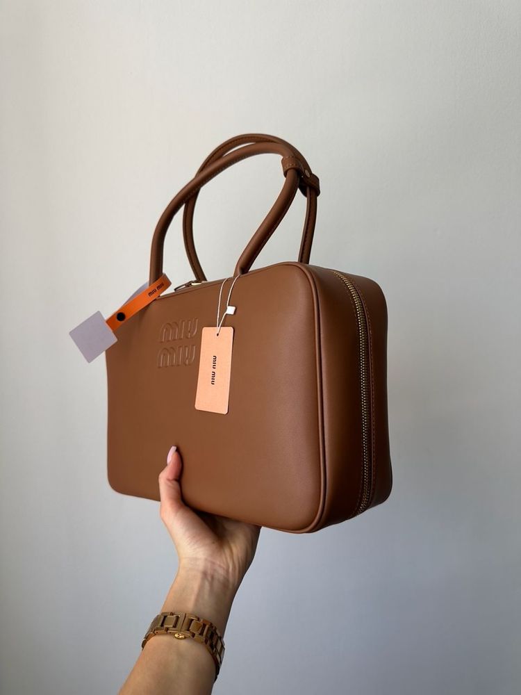 Torebka Miu Miu Brown Leather Beau Top Handle