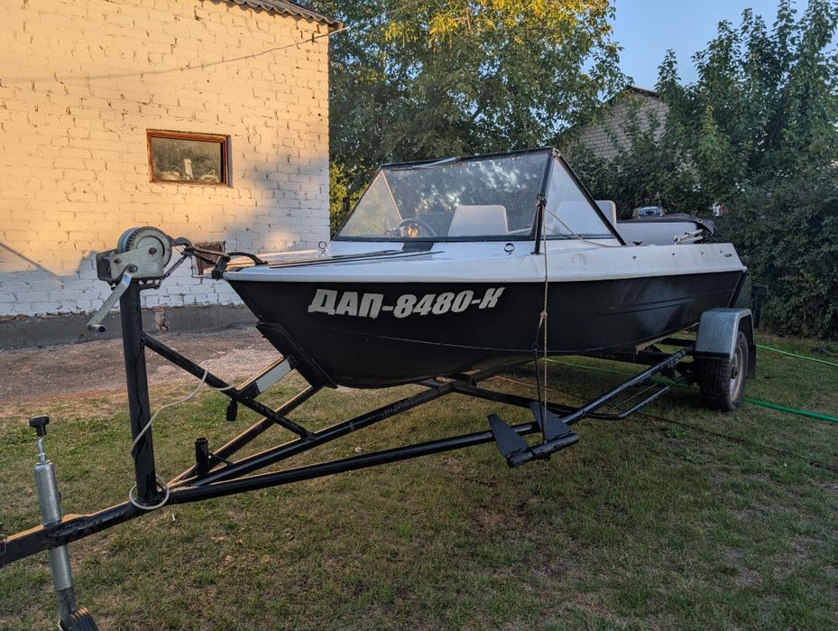 човен Крим повним комплектом на документах