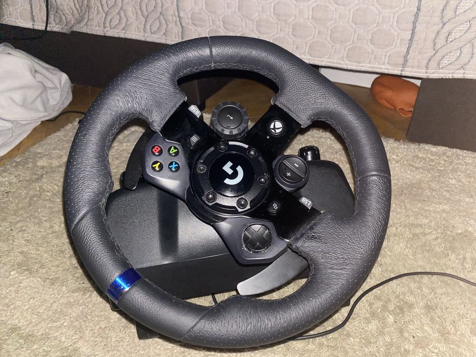 Ігровий руль logitech g 923 с кпп стан як новий