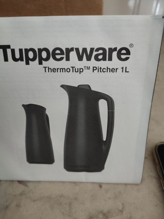 Garrafa térmica de 1litro nova