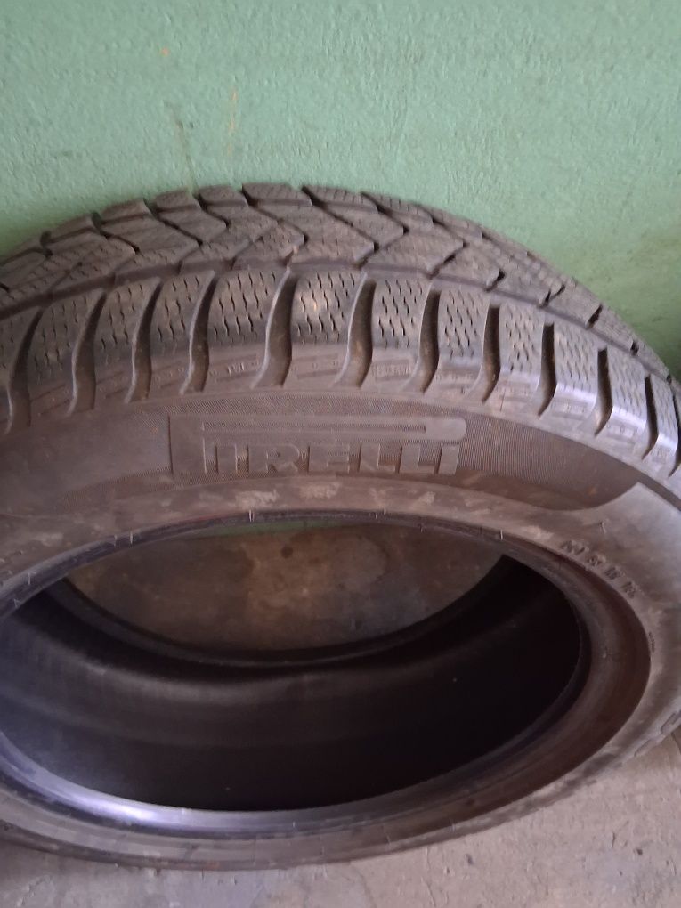 Opony zimowe 205-60 R17 pirelli