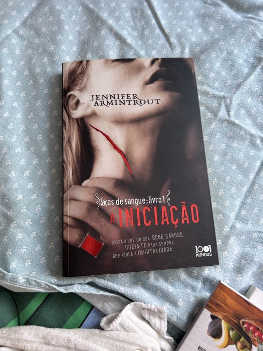 Varios livros a 5€ cada