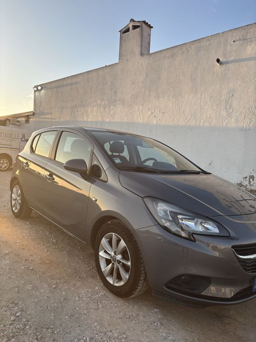 Opel Corsa 1.2 Color Edition