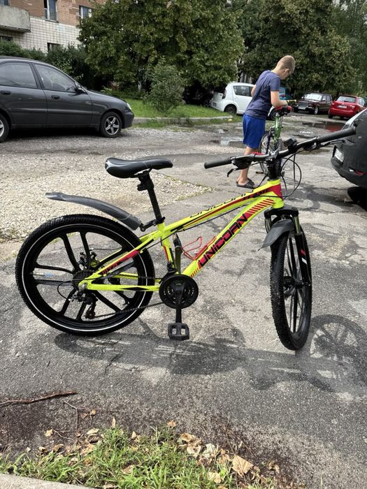 Велосипед Unicorn Flame 24 дюйми з литими колесами