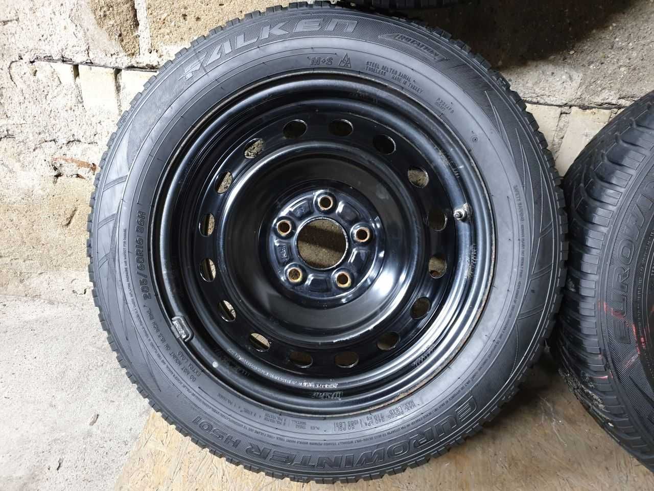 Felgi Stal Hyundai Kia R16 5x114,3 opony zimowe 205/60R16 6,2mm 2019r