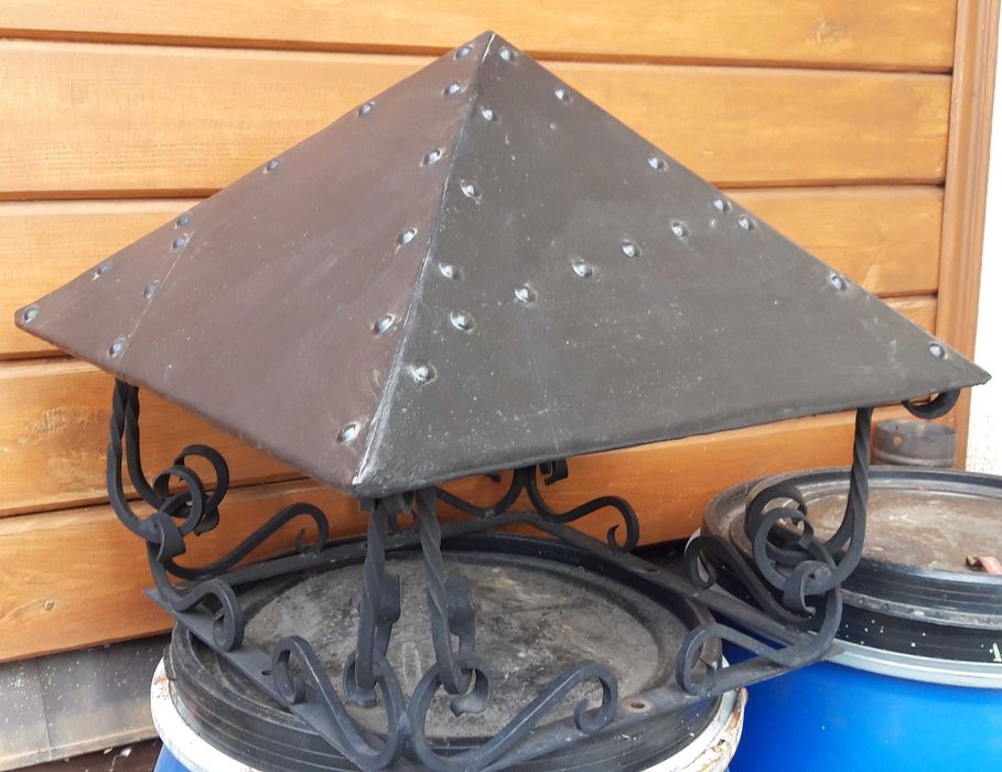 Дашок на комин кований