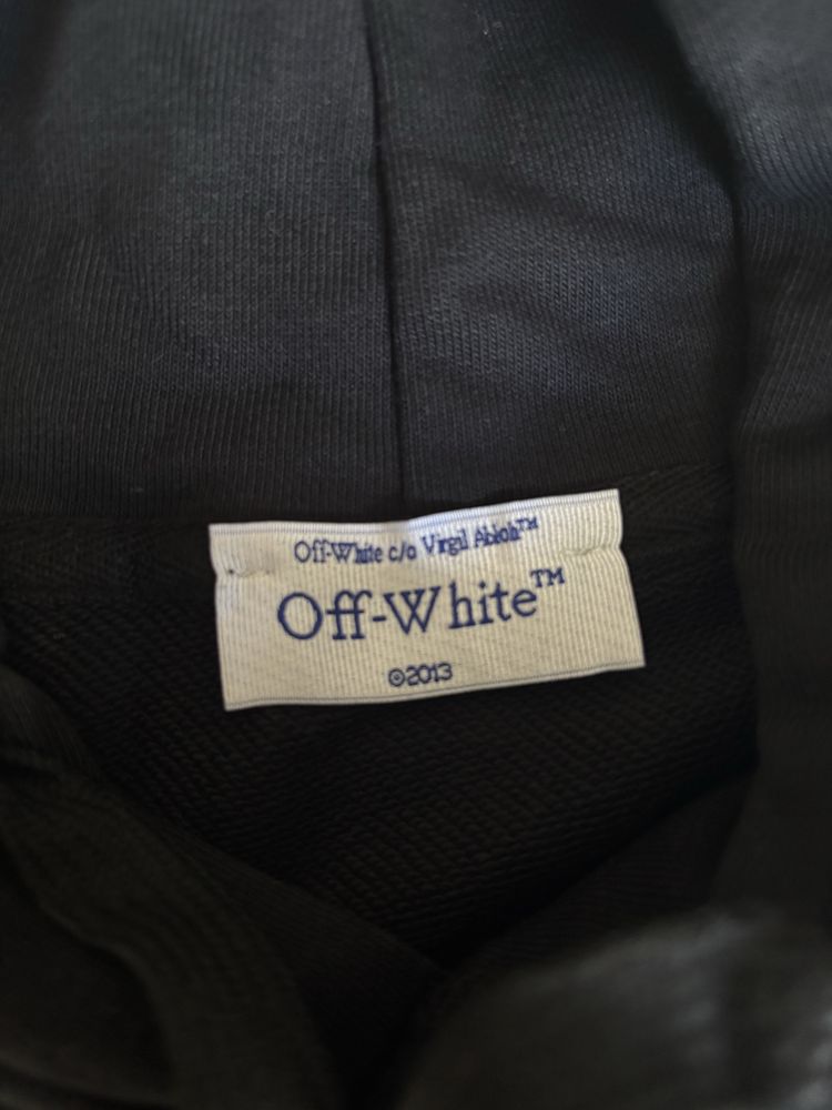 Off‑White “Bling Star Arrow” Hoodie em Algodão Tamanho M