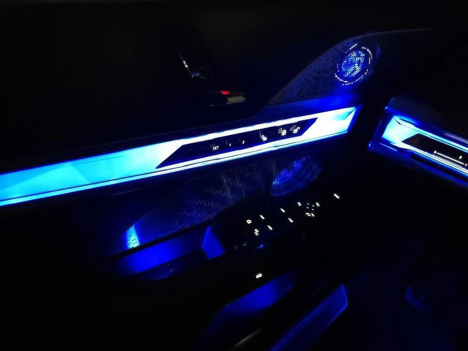 BMW 7 Series 740i      2023