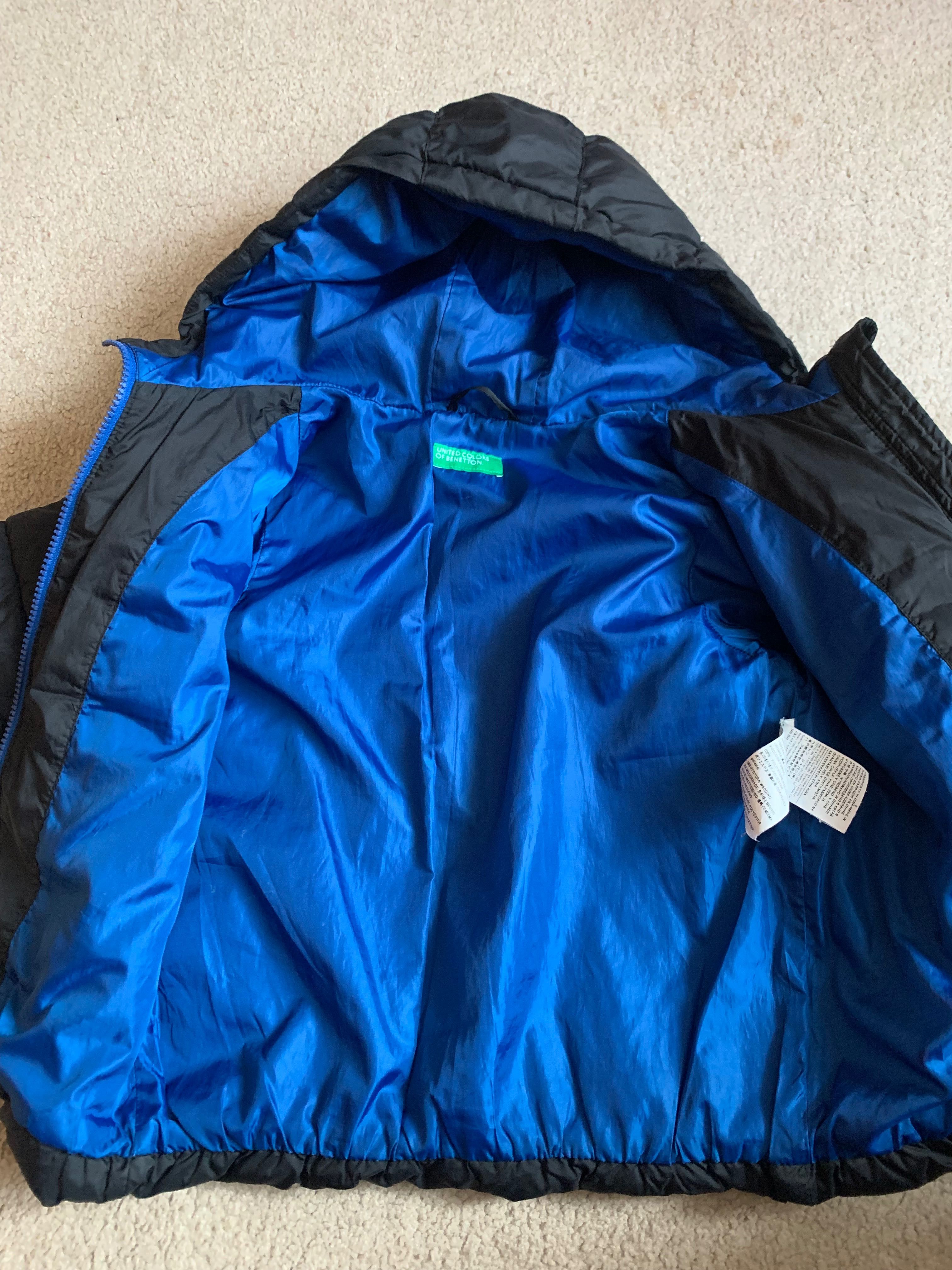 Куртка для хлопчика від Benetton,3-4р