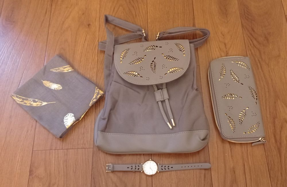 Набір Рюкзак гаманець годинник хустка