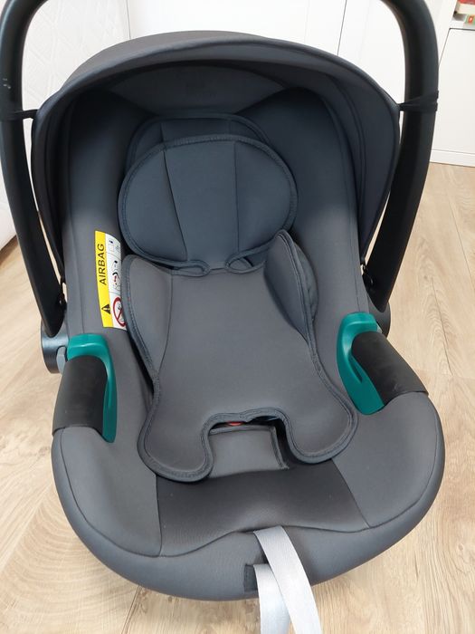 Fotelik samochodowy Britax Romer dla noworodka i niemowlęcia