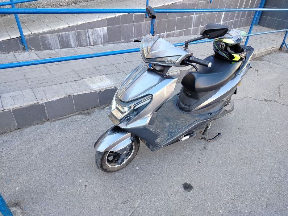 Оренда електровелосипедів електроскутерів